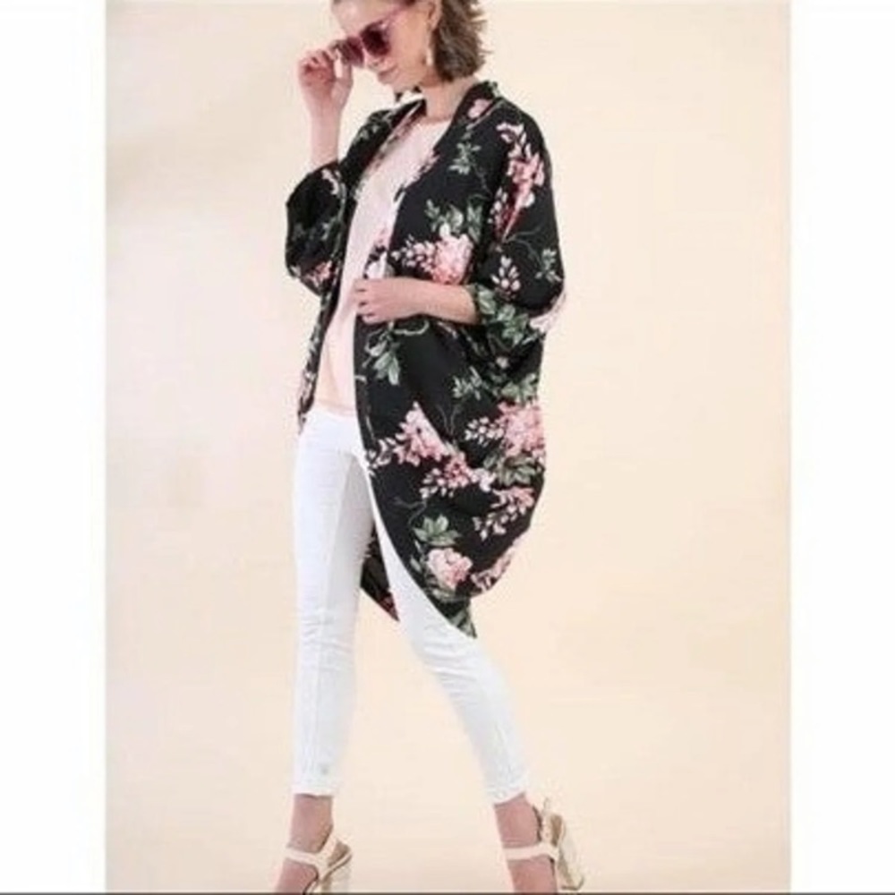 Umgee - Black Floral Kimono L/XL